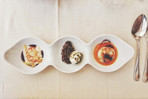 Trei preparate aranjate